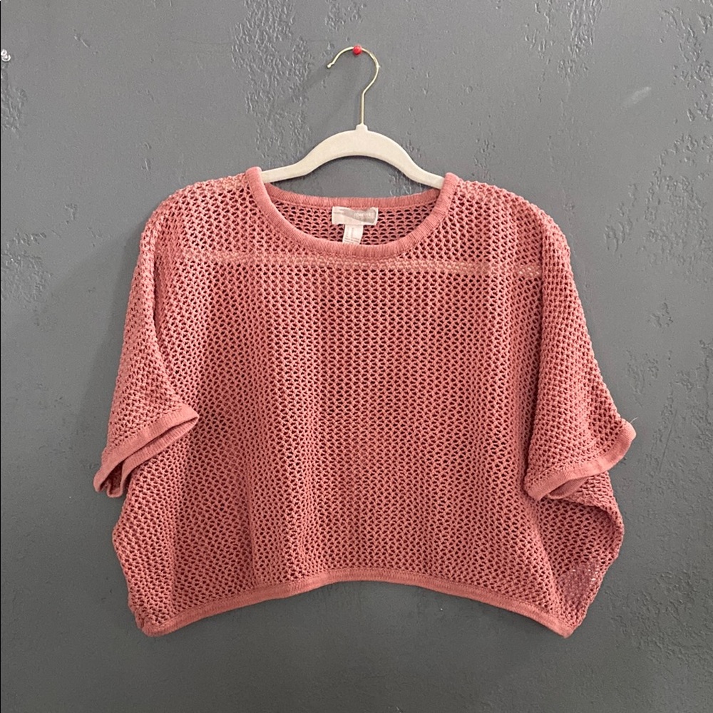 Forever 21 Pink Mesh Boho Open Knit Crochet Cropped Top Sweater Size Medium